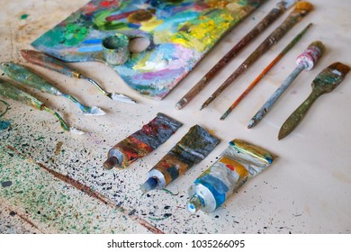 Set Of Real Accessories Artist Palette Paints Brushes And Knife Artists Set Of Real Accessories Artist Palette Paints Brushes And Knife Artists