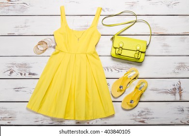 1,149,011 Yellow cloth Images, Stock Photos & Vectors | Shutterstock