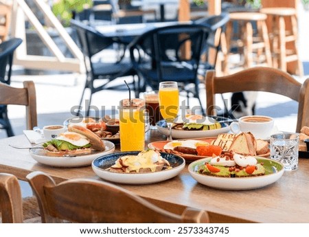 Set up table in the restaurant with the brunch concept 