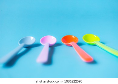 Coloured Spoon 图片、库存照片和矢量图 Shutterstock