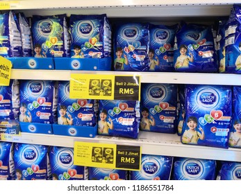 Setia Alam Selangor, Malaysia - September 23, 2018 : Market Aisle Filled With Powdered Baby Milk Formula A Commercial Baby Food At Tesco Supermarket In Setia Alam