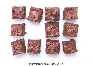 Sets Of Brownies Cake With 1 Missing Piece