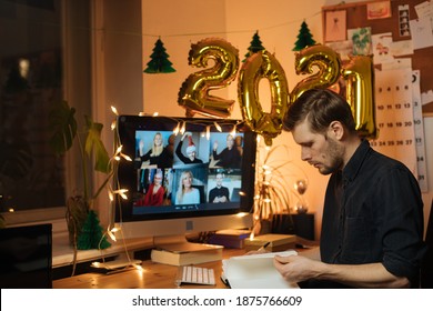 Setting New Goals For 2021 Holiday Eve. Parties During Quarantine. Office New Year Conference Party Online Meeting With Friends And Family. Distance Celebration. Video Conferencing Happy Hour.