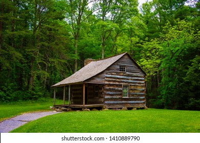 Settlers Cabin Cades Cove Valley Tennessees Stock Photo 1410889790 ...