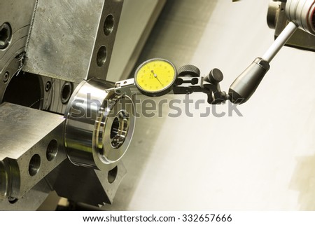 setup runout before machining high precision automotive part by CNC lathe