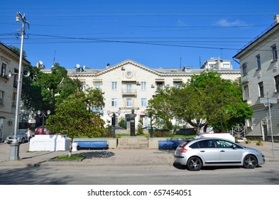 Sevastopol, Crimea, Russia, May, 09, 2017. Bolshaya Morskaya Street And The Monument To Admiral Of The Fleet Of The Soviet Union N. G.Kuznetsov