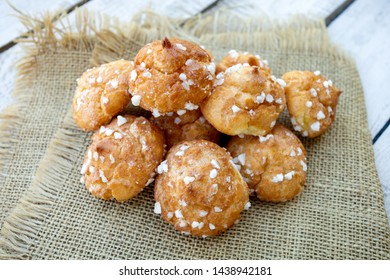 several chouquettes on a table