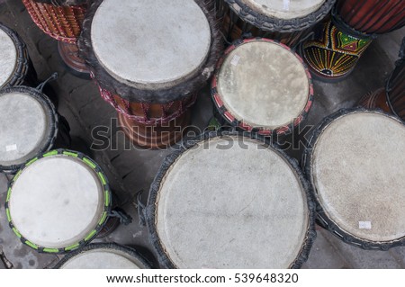 several kinds of drums