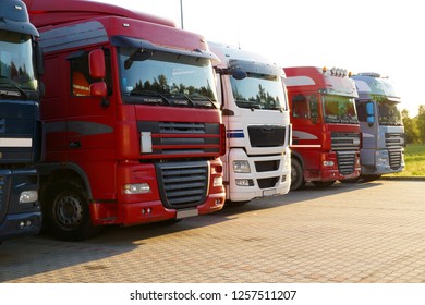 1,995 Semi truck europe Images, Stock Photos & Vectors | Shutterstock