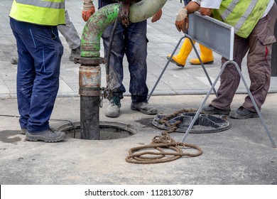 Sewer Lines Cleaning Service. Unblock A Drain. Cleaning Blocked Sewer.