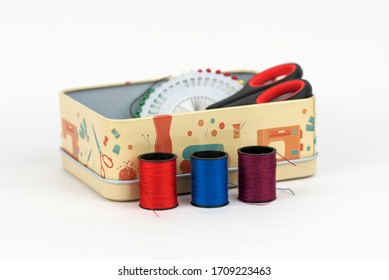 sewing kit, special metal box