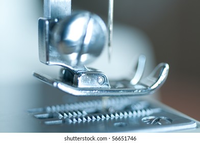 873 Sewing Machine Head Stock Photos, Images & Photography | Shutterstock