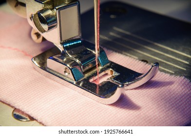 The Sewing Machine Foot Sews