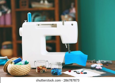 8,418 Silhouette sewing machine Images, Stock Photos & Vectors ...