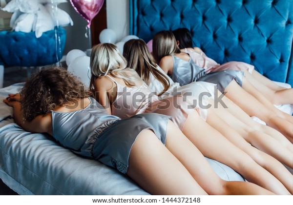 Girls Sexy Ass