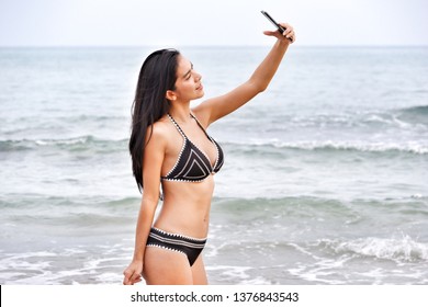 Asian Bikini Selfie
