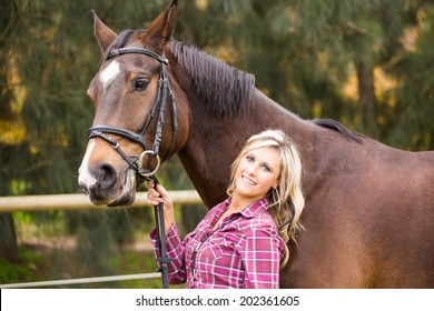 Sexy Ranch Girls