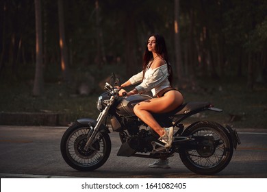 hot motorbike girl