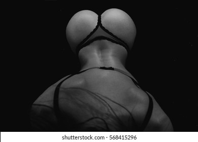 Photo white black and erotic Category:Black and