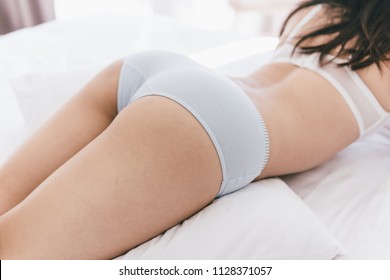 Teen Ass In Bed