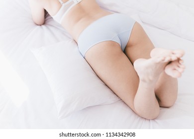 Teen Ass In Bed