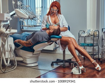 Sexy Dentist : photos et images de stock | Shutterstock