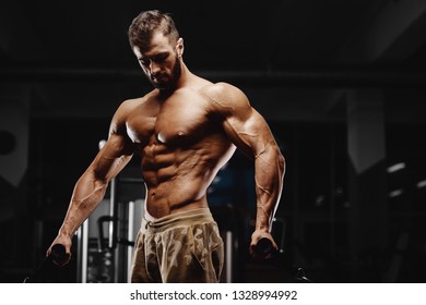 Sexy Strong Bodybuilder Athletic Fitness Man Stock Photo 1328994992 ...