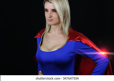 Photos sexy supergirl Supergirl Gallery
