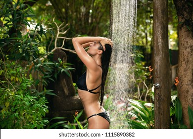 the abstract person power pissing girls free clips commit error
