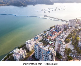 Sha Tau Kok: Border Of Hong Kong And China
