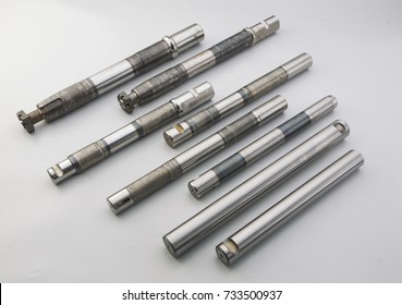 Shafts Or Gear Shafts Or King Pin Shaf