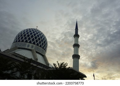 Shah Alam, Malaysia-August 7. 2022- View Of Masjid Sultan Salahudin Abdul Aziz Shah, Located At Shah Alam, Selangor