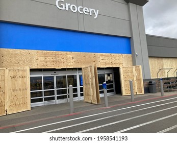 SHAKOPEE, MINNESOTA, USA - April 19, 2021 - Local Walmart In Shakopee, Minnesota Boarded Up In Anticipation Of Violent Protests Resulting From The Verdict In The Derek Chauvin Trial