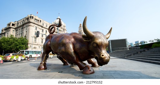 Shanghai, China - August 6, 2014: Wall Street Bull At The Shanghai Bund Area