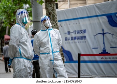 Shanghai, China - May 10 2022: Police As Shanghai Enters The Second Month Of A Citywide COVID-19 Lockdown As Omicron Spreads Across China, Raising Concerns For The Government's COVID Zero Policy. 