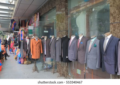 SHANGHAI CHINA - OCTOBER 31, 2016: Unidentified People Visit South Bund Fabric Market. South Bund Fabric Market Hosts Hundereds Of Tailors And Is The Prime Destination For Bespoke Clothing Garments.