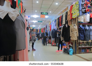 SHANGHAI CHINA - OCTOBER 31, 2016: Unidentified People Visit South Bund Fabric Market. South Bund Fabric Market Hosts Hundereds Of Tailors And Is The Prime Destination For Bespoke Clothing Garments.