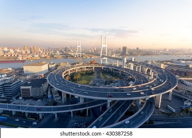 
Shanghai China's Cross-river Bridge