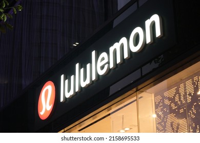 Shanghai,China-March 11th 2022: Close Up Lululemon Store Sign At Night. 