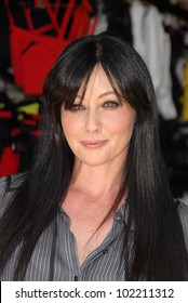 Shannen Doherty  Celebrates The Grand Opening Of Bravada Women's Athletica,  Los Angeles, CA. 06-17-10