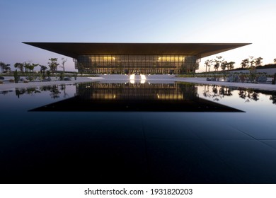 Sharjah, United Arab Emirates- 03-8-2021: A Night View Exterior Architectural Click Of The House Of Wisdom Which Is A New And Hi Tech Digital Library Located In Sharjah, UAE.