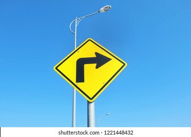 Sharp curve to right