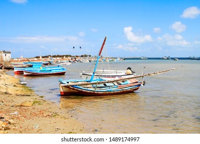 60 Sharqi island Images, Stock Photos & Vectors | Shutterstock