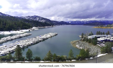 Shasta Lake Houseboats