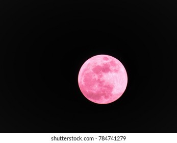 Shawnee, Kansas/ USA- January 1st 2018
Super Moon , Filters Used 