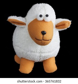 sheep isolate on dark background