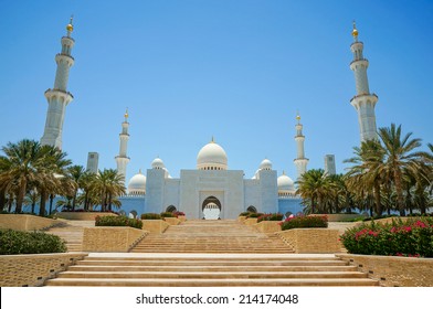 Amazing Sunset View Mosque Abu Dhabi Stock Photo (Edit Now) 401183752