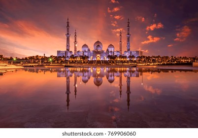 
Sheikh Zayed Grand Mosque