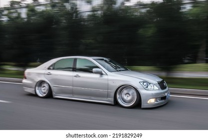 538 Toyota crown Images, Stock Photos & Vectors | Shutterstock