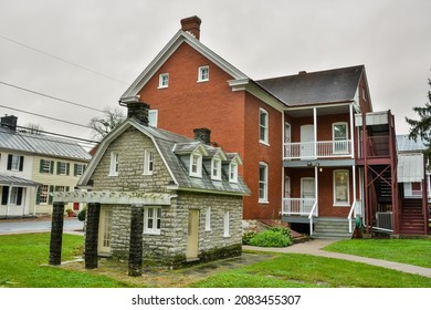Shepherdstown, West Virginia, USA – September 28, 2016. The Little House, also known as the Florence Shaw Demonstration Cottage, a child-sized house in Shepherdstown, WV. Built between 1928 and 1930